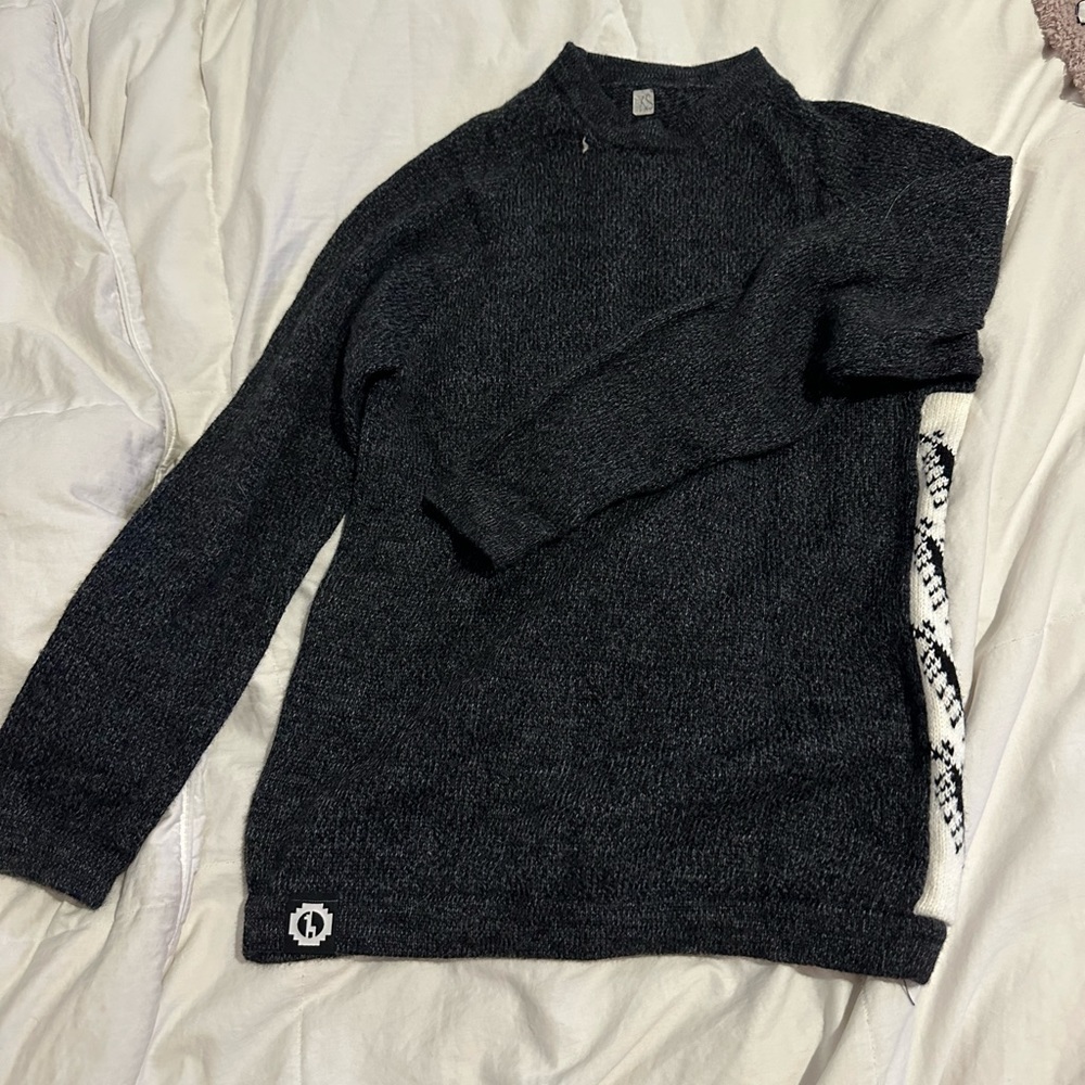 New, never worn Alpaca sweater